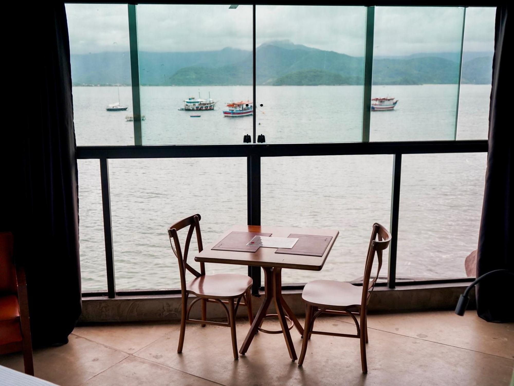 1819 Marine Hotel Ubatuba Buitenkant foto