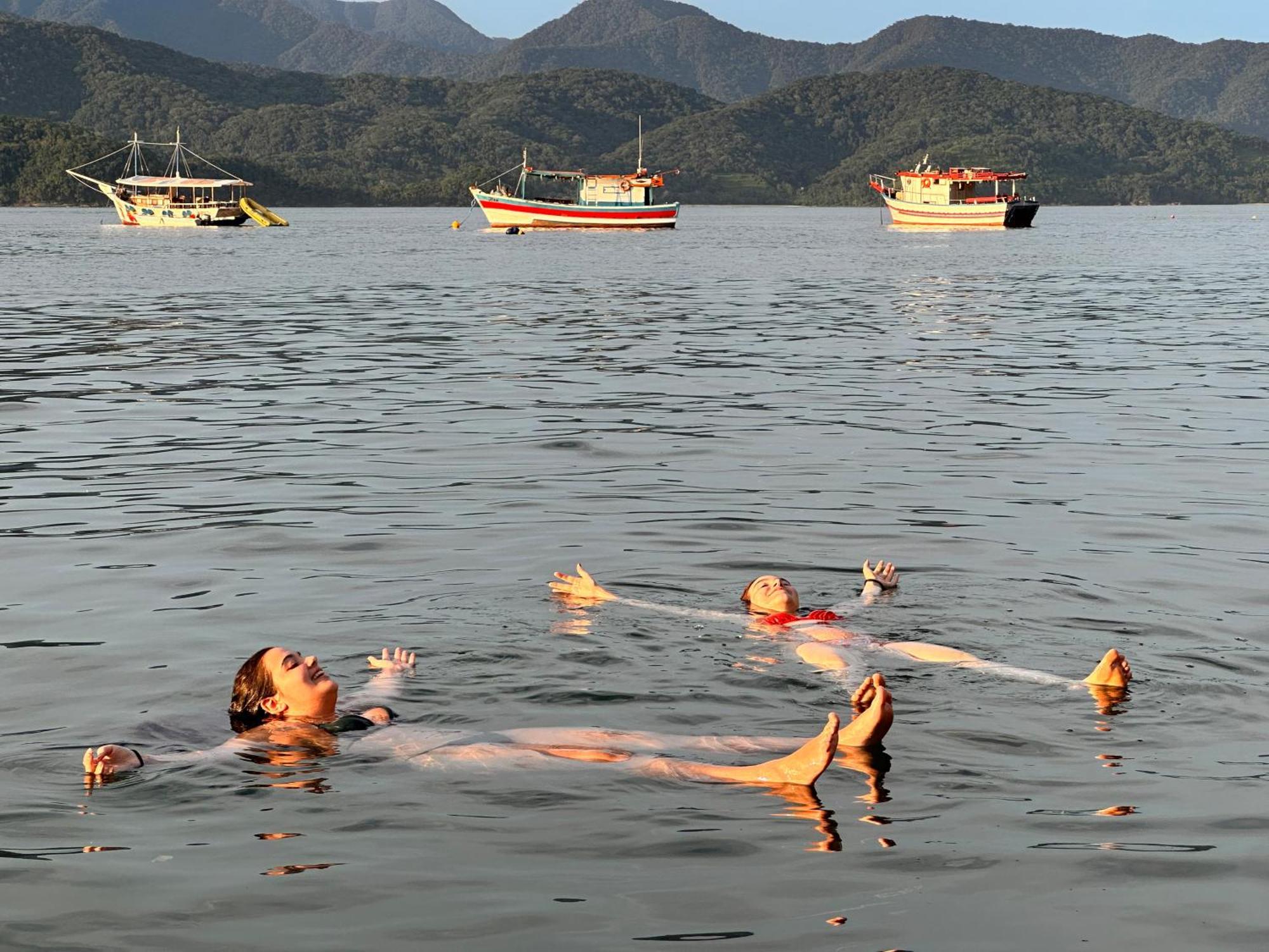 1819 Marine Hotel Ubatuba Buitenkant foto