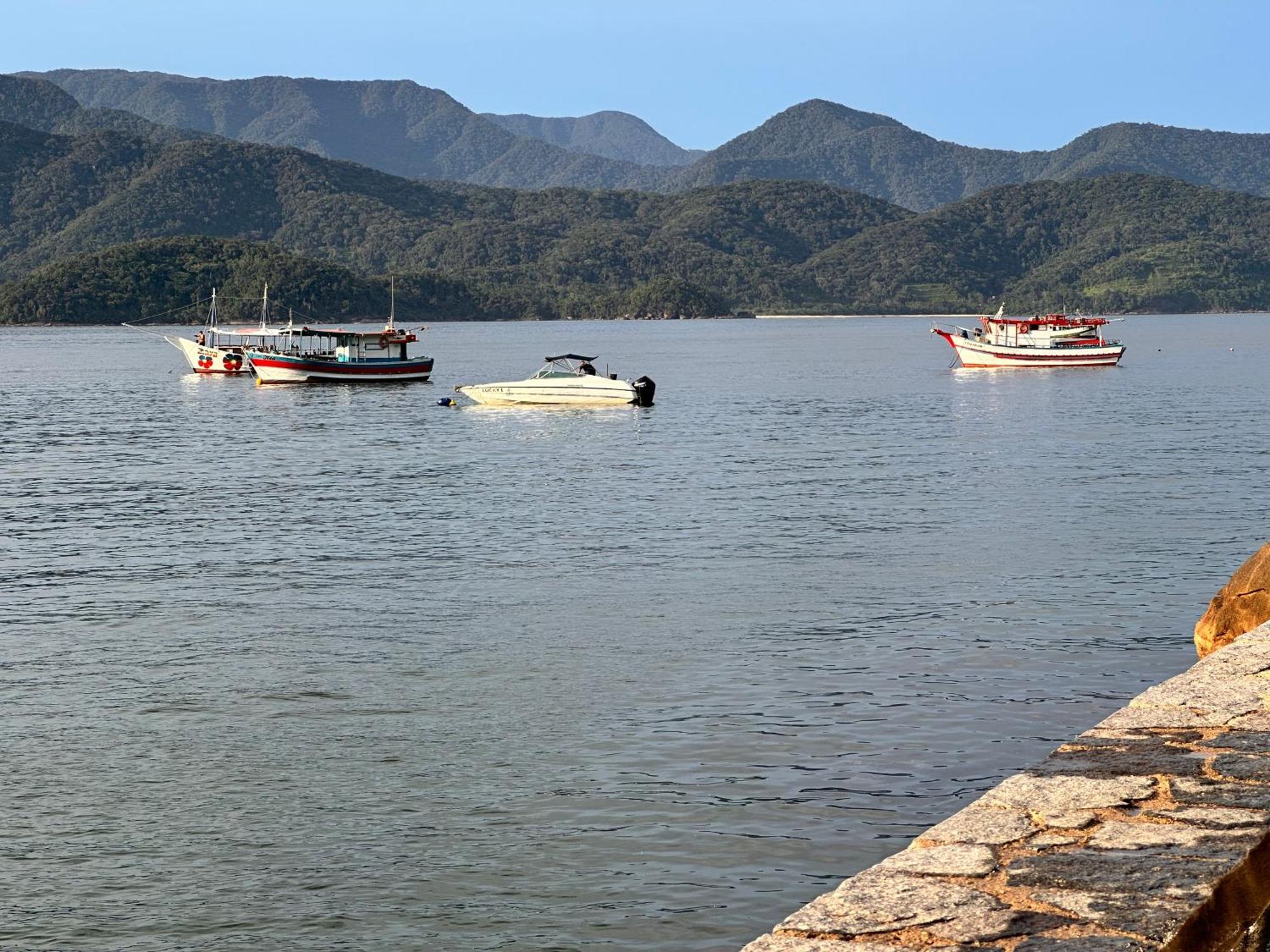 1819 Marine Hotel Ubatuba Buitenkant foto