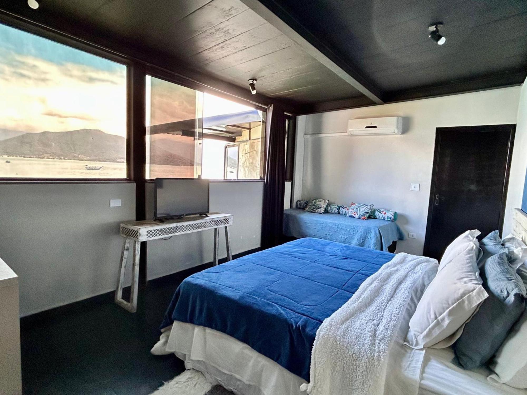 1819 Marine Hotel Ubatuba Buitenkant foto